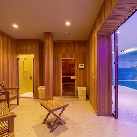Villa Diamondhouse & Wellness *