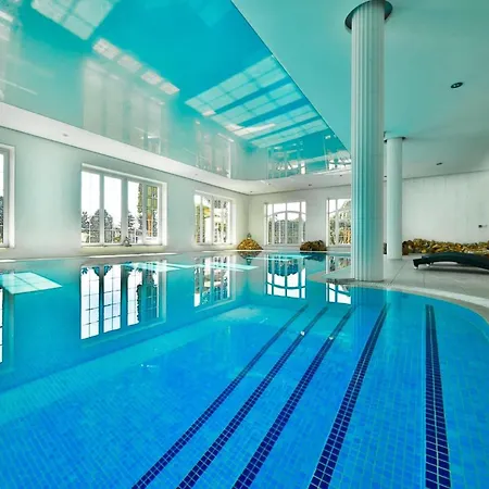Diamondhouse & Wellness Villa Kolín