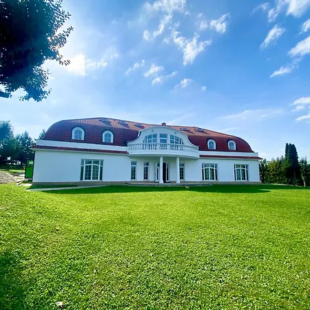 빌라 Diamondhouse & Wellness