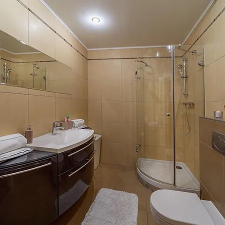 Villa Diamondhouse & Wellness *