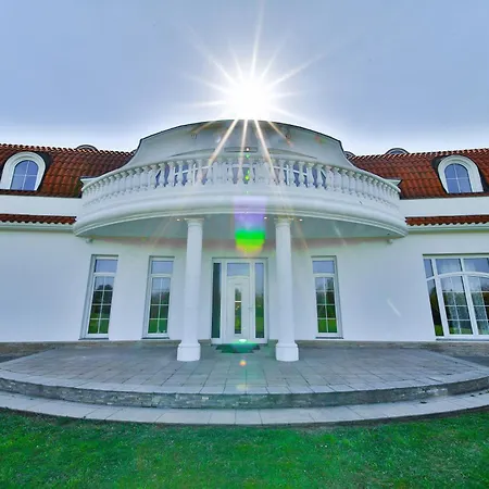 Diamondhouse & Wellness Kolín