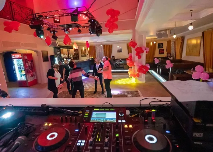 Diamondhouse & Wellness Villa